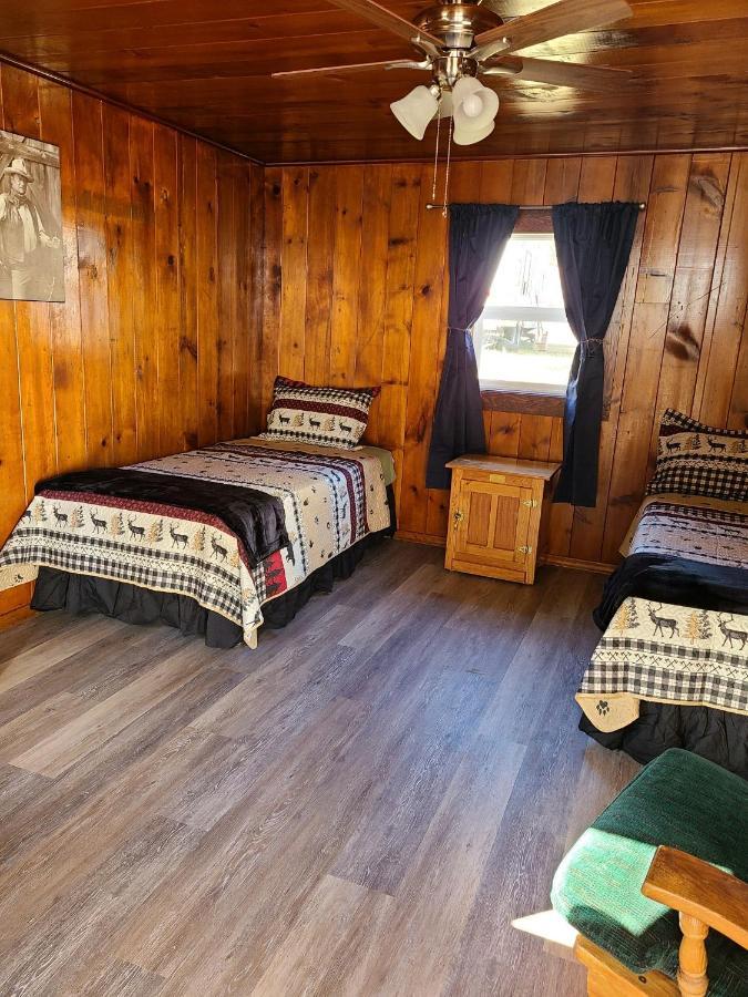 Eagle Rock Resort Naches Екстер'єр фото